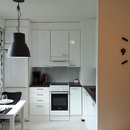 A Lovely One-Room Apartment Near The City Centre. Vaasa Exterior foto